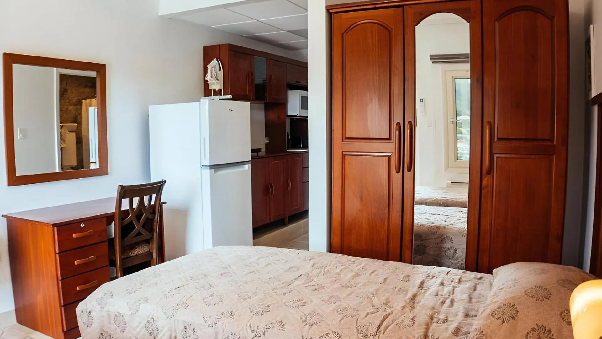 Saba Arawak Hotel Windward Side